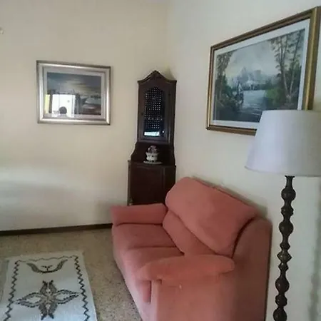 Hébergement de vacances Villetta Claretta *